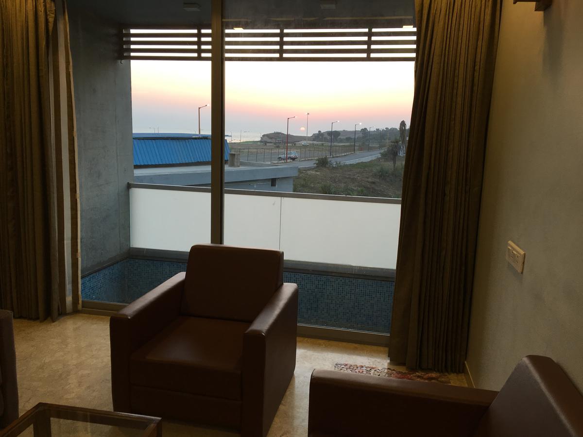 Krishna Beach Resorts - Diu Exterior foto